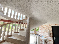 Продается частный дом с земельным участком в Эрге, Грузия. У реки. Природный родник. Фото 15