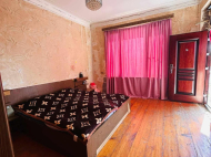 House for sale with a plot of land in Zugdidi, Georgia. Photo 2