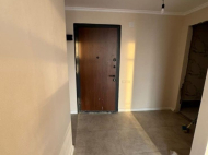 იყიდება ბინა ქალაქისა და მთების ხედით. ბათუმი. საქართველო. ფოტო 15