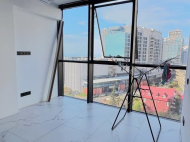 Renovated flat ( Apartment ) for sale at the seaside Batumi, Georgia. Sea View. Photo 2
