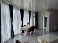 House for sale in Batumi, Georgia. Favorable for a hotel. Photo 1