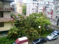 Renovated flat for sale in a quiet district of Batumi, Georgia. The apartment has modern renovation and furniture. Photo 1