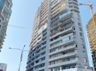 22-этажный дом у моря в Батуми на углу ул.Кобаладзе и ул.Т.Абусеридзе. Квартиры по ценам от строителей в Батуми, Аджария, Грузия. Фото 3