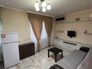 Renovated apartment for sale with furniture in Batumi, Georgia. Photo 2