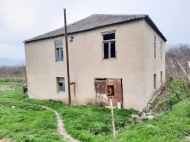 Продается частный дом с земельным участком в Гори, Грузия. Фото 1