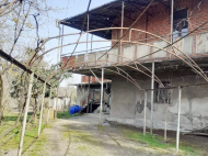 Купить частный дом с земельным участком в Зестафони, Грузия. Фото 1