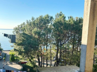 Продается квартира у моря в Кобулети. Купить квартиру с ремонтом и видом на море в Кобулети, Грузия. Фото 1