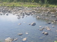 Участок у реки в Батуми. Купить земельный участок с видом на горы в Батуми, Грузия. Фото 4