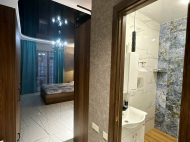 იყიდება გარემონტებული ბინა ავეჯით, ბათუმი. საქართველო. ფოტო 9