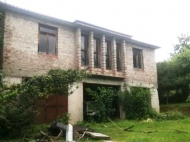 House for sale with a plot of land in Ozurgeti, Georgia. Photo 1