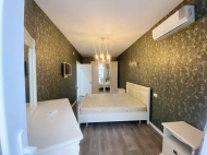 Renovated flat (Apartment) for sale of the new high-rise residential complex in the centre of Batumi near the sea. Photo 5