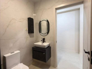 Renovated flat for sale in a quiet district of Tbilisi, Georgia. Photo 15