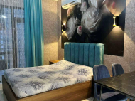 იყიდება გარემონტებული ბინა ავეჯით, ბათუმი. საქართველო. ფოტო 3