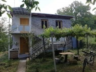 Продается частный дом с земельным участком в Амбролаури, Грузия. Фото 2