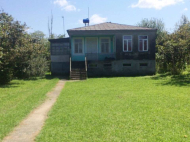 House for sale with a plot of land in the suburbs of Zugdidi, Georgia. Photo 1