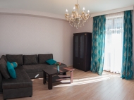 Large one-bedroom apartment for rent in a luxury house Vake Tbilisi Photo 5