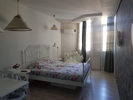 For sale ready-for-rent studio with designer renovation and sea view! Photo 11