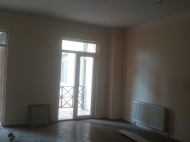 Commercial real estate for rent in Batumi, modern renovation Photo 2