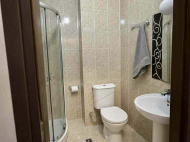 Квартира с ремонтом в новом доме Батуми, Грузия. Фото 12