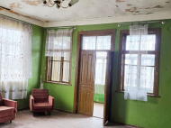 House for sale with a plot of land in the suburbs of Samtredia, Vani, Georgia. Photo 4