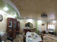 ყიდვა კერძო სახლის მიწის ნაკვეთით ქალაქგარეთ ბათუმში, ახალშენი. ფოტო 3