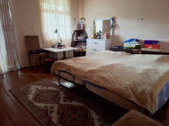 House for sale with a plot of  land and tangerine garden in Batumi, Georgia. Sea View and the city. Photo 3