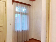 Продается дом с земельным участком в Кутаиси, Грузия. Фото 3