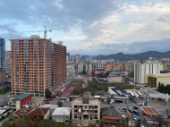 Flat (Apartment) to sale of the new high-rise residential complex in Batumi, Georgia. View of the mountains and the city. Photo 6