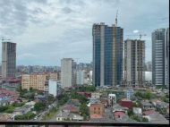 Renovated flat for sale of the new high-rise residential complex  in Batumi, Georgia. The apartment has modern renovation and furniture. Mountains view. Photo 21