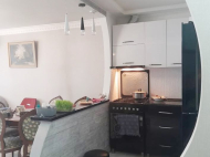 იყიდება კერძო სახლი ქალაქის წყნარ რაიონში. ბათუმი. საქართველო. ფოტო 4