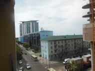 Flat for sale with renovate in Batumi, Georgia. near the May 6 park Photo 13