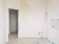 ბათუმში იყიდება ბინა მაღალ სართულზე ნაწილობრივი რემონტი ფოტო 8