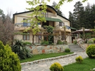 Villa for sale in the suburbs of Tbilisi, Tskneti. Photo 1