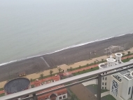Renovated аpartment for sale at the seaside Batumi. Apartment for daily renting at the seaside Batumi, Georgia. Аpartment with sea and mountains view. Photo 3