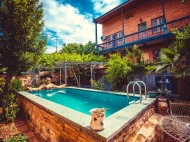Продаётся дом с бассейном в Тбилиси Фото 2