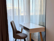 Buy an apartment in a completed new building on “New Boulevard” in Batumi, Georgia. Photo 4