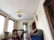 ვიყიდი კერძო სახლს საკურორტო რაიონში ქობულეთი, საქართველო. მდინარესთან. ფოტო 3