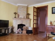 Renovated flat for sale in the centre of Batumi, Georgia. The apartment has modern renovation and furniture and fireplace. Photo 2