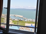 Flat for daily (short term) renting at the seaside, in the centre of Batumi. Flat for daily (short term) renting in Old Batumi, Georgia. Photo 13
