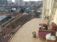 Арендовать квартиру в Батуми, Грузия. Снять квартиру в аренду. Вид на горы и город.  Фото 15