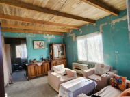 House for sale with a plot of land in the suburbs of Ozurgeti, Georgia. Photo 4