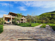 House for sale with a plot of land in the suburbs of Tbilisi, Georgia. Photo 1