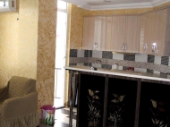Close to the sea apartment for sale with furniture in Batumi. Photo 7