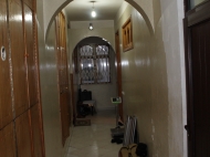 იყიდება კერძო სახლი ქალაქ ბათუმის ცენტრში. ფოტო 6