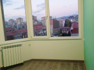 Renovated flat (Apartment) for sale with furniture in Batumi, Georgia. Near wholesale market. Photo 3