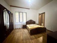 იყიდება კერძო სახლი მიწის ნაკვეთით ციხისძირში, საქართველო. ფოტო 11