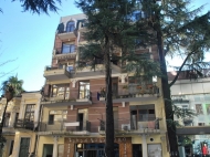 New residential building in Old Batumi. 6-storey new building on Ts.Parnavaza St. in the center of Batumi, Georgia. Photo 1