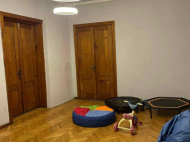 House with land for sale in Zugdidi, Georgia. A great option for commercial activity. Photo 2