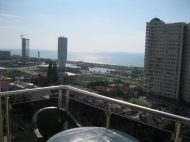 Flat to rent  of the new high-rise residential complex located in the centre of Batumi. Photo 1