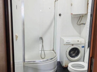 Flat for sale at the seaside Batumi, Georgia. The apartment has modern renovation, all necessary equipment and furniture. Photo 7